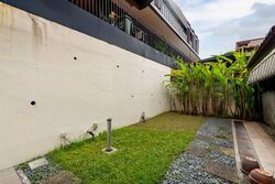 Jalan Lakum (D28), Semi-Detached #532585551